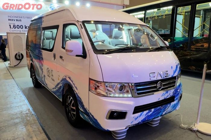 Minivan Listrik SAG Max EV, Siap Goda Juragan Travel di Indonesia