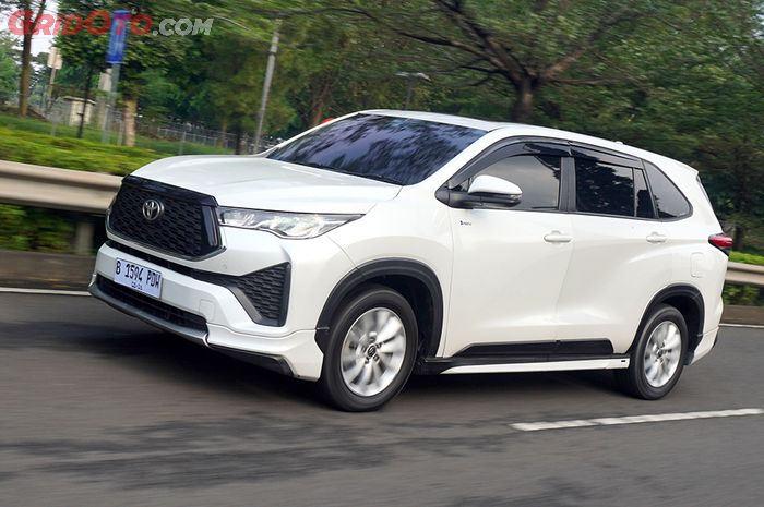 Kijang Innova Zenix