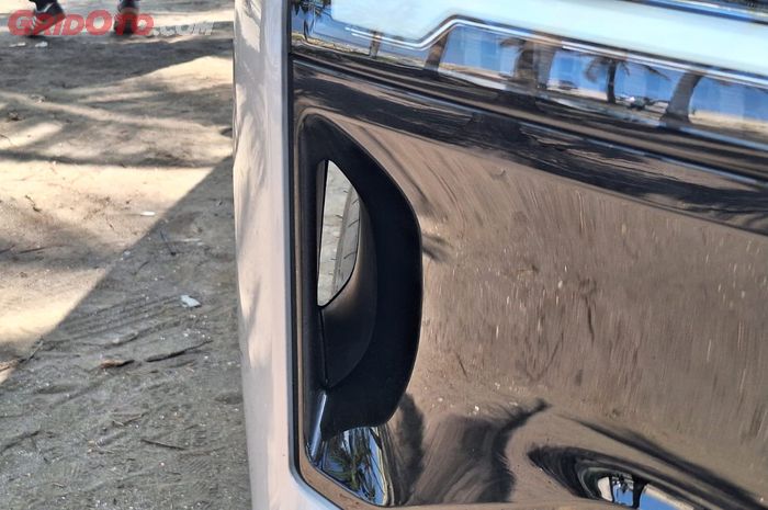 Ini fungsi lubang pada bumper depan Wuling Eksion 