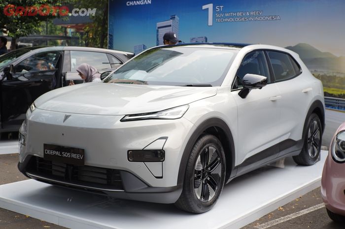 Changan Deepal S05 REEV di One Satrio, Jakarta.