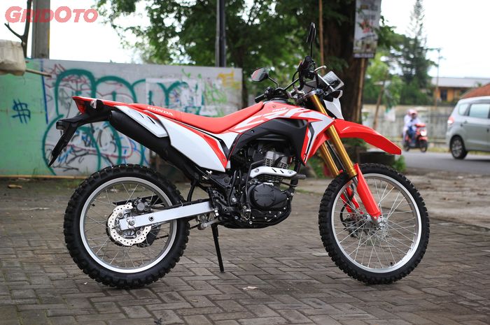 Apa jadinya saat Honda CRF150L diberi beban dua kuintal?