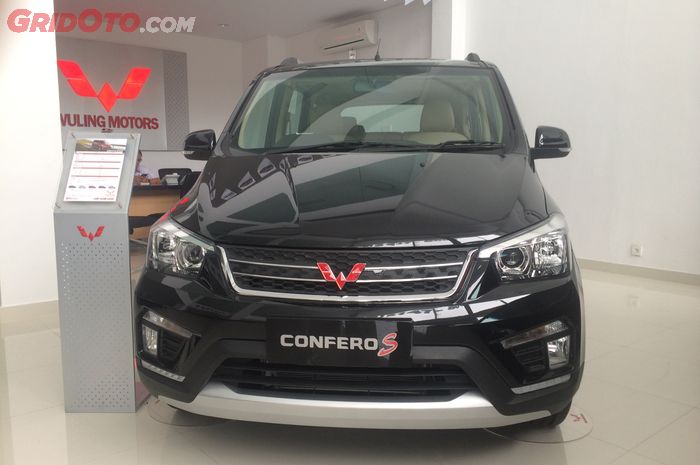 Wuling Confero S