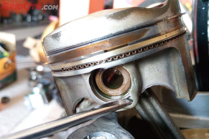 Ring piston lemah dapat mengakibatkan bocornya kompresi mesin