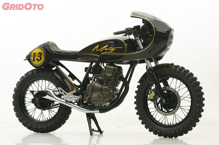Custom bike Yamaha Scorpio Cafe Scrambler Imagineering Customs