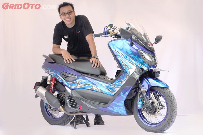 Yamaha NMAX grafis blue fire wolf