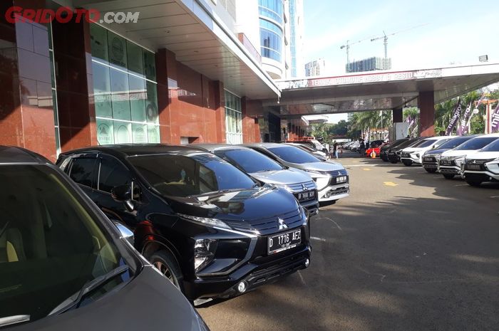 Beberapa Xpander yang terparkir di halaman MGK pada Deklarasi Mixi