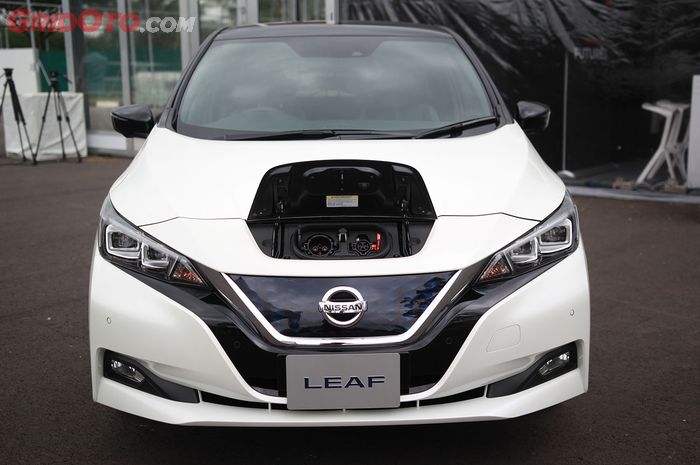 Mobil Listrik Nissan Leaf siap diboyong ke Indonesia?