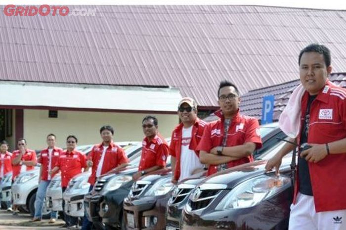 Komunitas Avanza Xenia Indonesia Club (AXIC)
