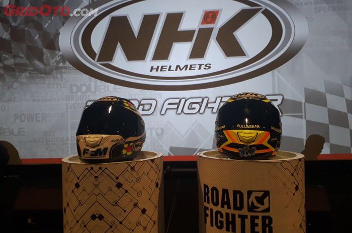 NHK GP-RTECH yang akan dipakai Jules Danilo (kiri) dan Karel Abraham (kanan) pada musim 2018