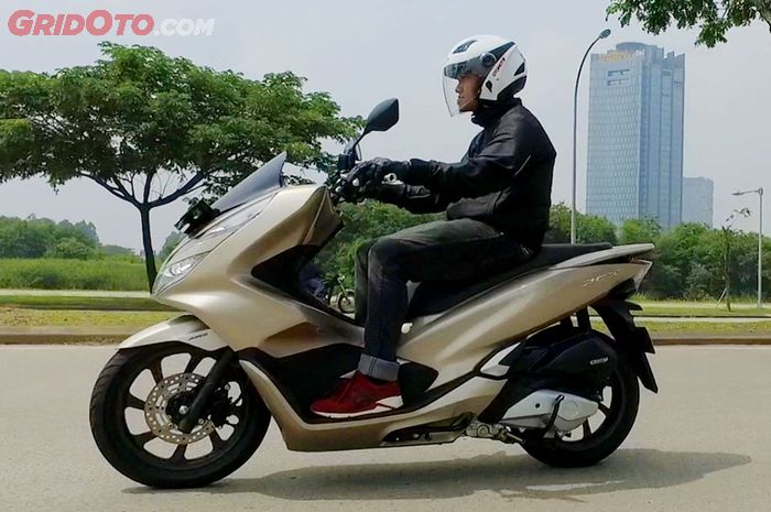 Test Ride All New Honda PCX 150 2018
