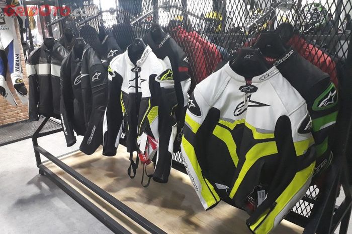 Koleksi jaket Alpinestars di Prime Gears Bintaro