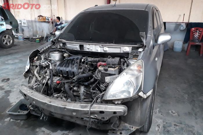 Unit yang mengalami rusak berat di Jasmin Motor Bekasi