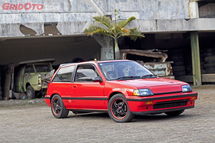 Honda Civic Wonder atau Setrika