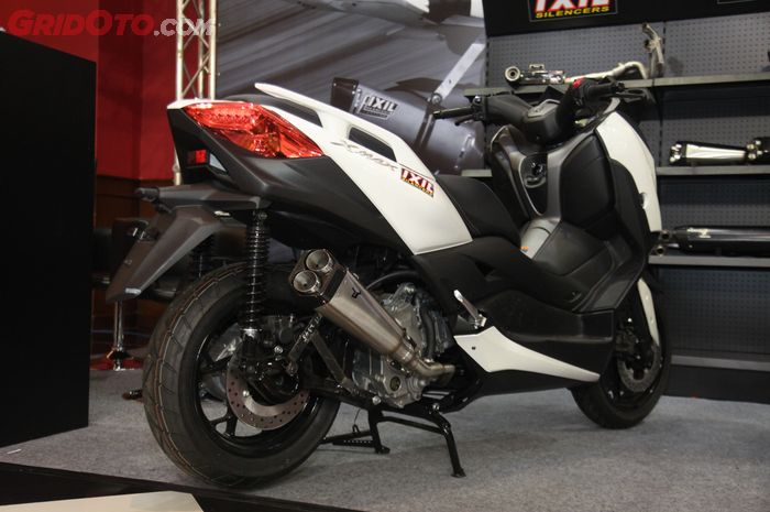 Ixil Silincer untuk Yamaha XMAX 250