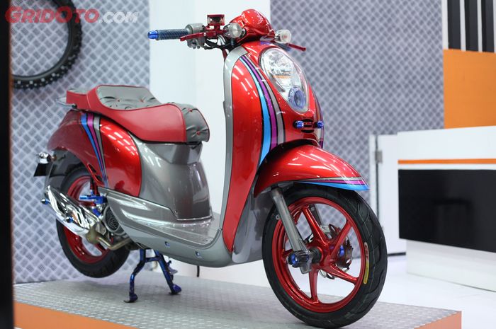 Honda Scoopy Warna Mobil Mazda