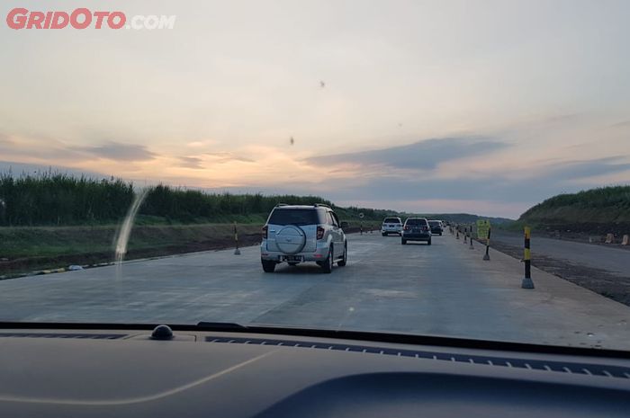 Foto ilustrasi, kondisi jalan tol fungsional