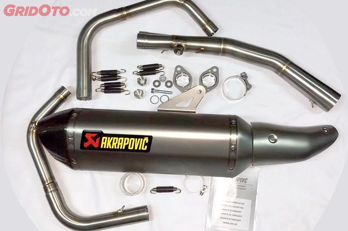 Ini Akrapovic titanium yang juga bisa berikut header