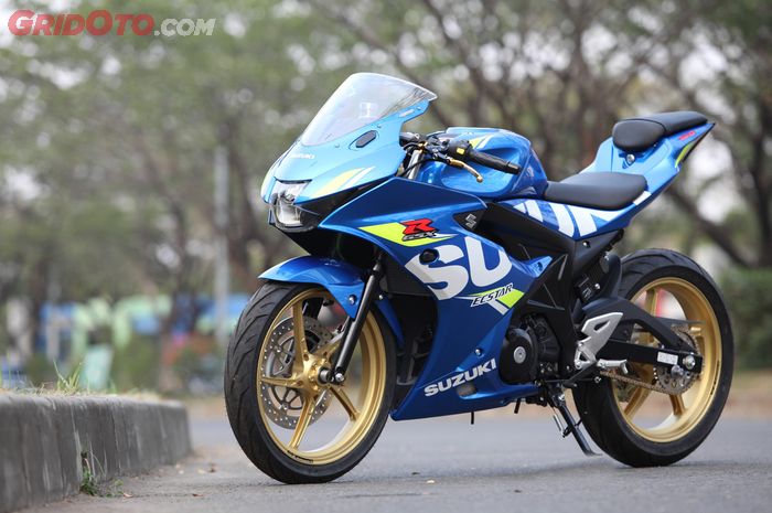 Lihat Nih Suzuki GSX  R150  Hedon  Peleknya Lebih Mahal 