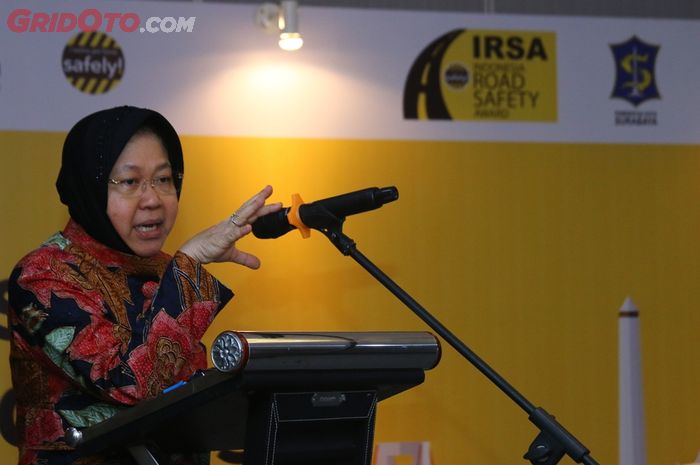 Tri Rismaharini, Walikota Surabaya saat memberikan sambutannya di acara IRSA 2018