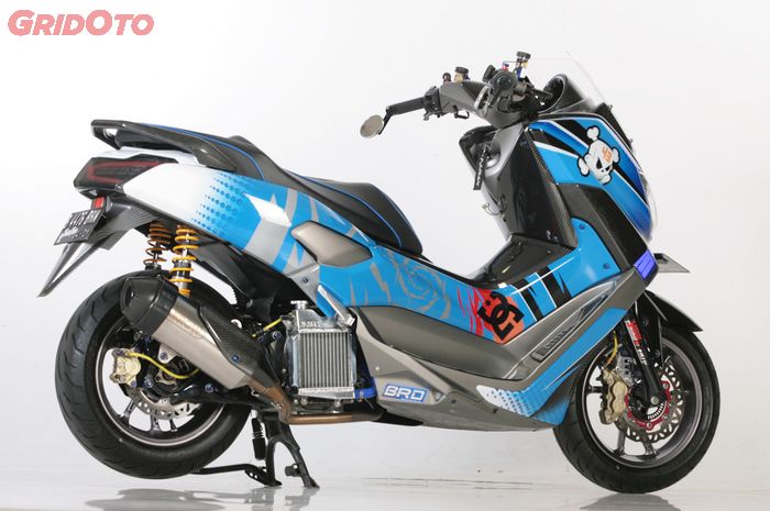 Modifikasi Yamaha NMAX Motif Ken Block