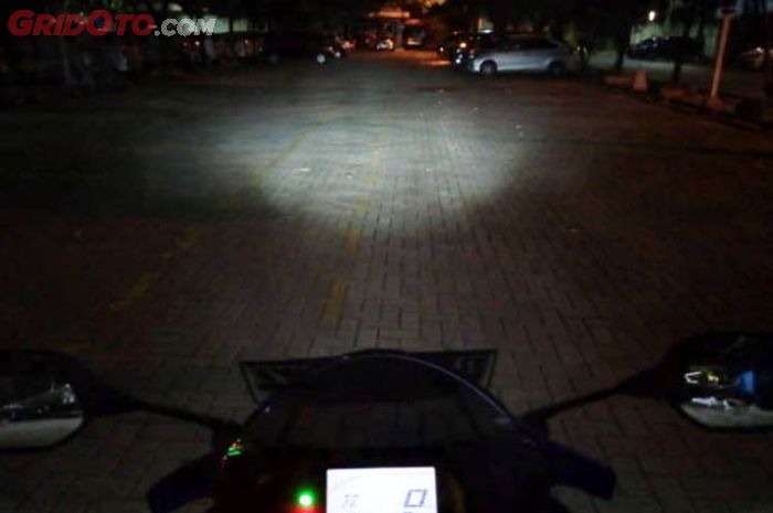 Pancaran dan intensitas cahaya lampu LED di motor diukur dengan satuan Lumens