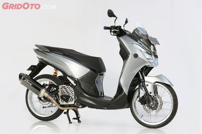 Modifikasi Yamaha Lexi Minimalis Poison Scooter