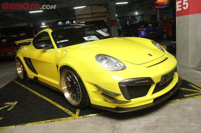 Porsche Cayman tergokil di Asia!