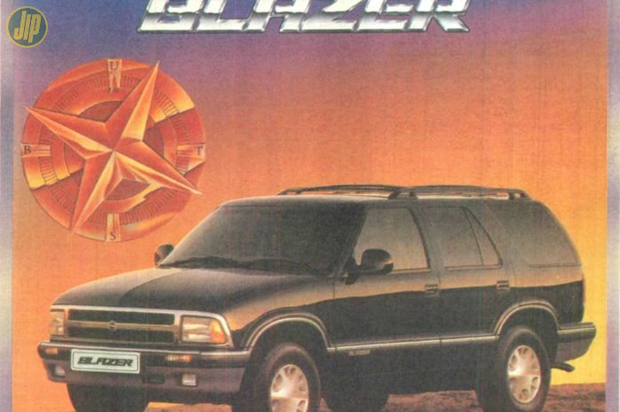 Iklan Opel Blazer