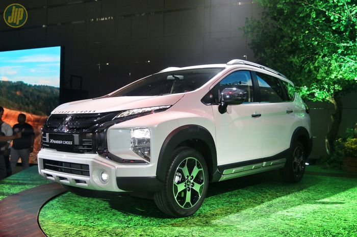 Mitsubishi Xpander Cross