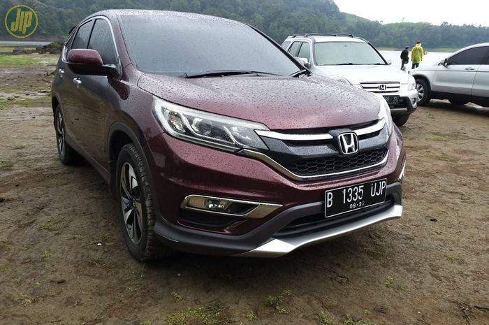 Honda CR-V generasi keempat