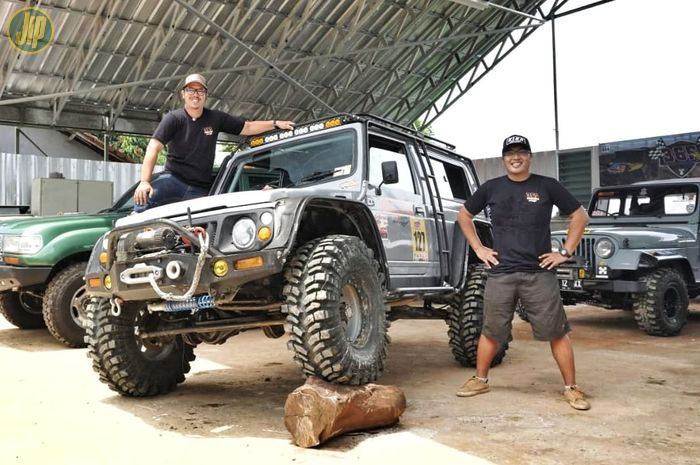 Modifikasi Suzuki Jimny Katana Long