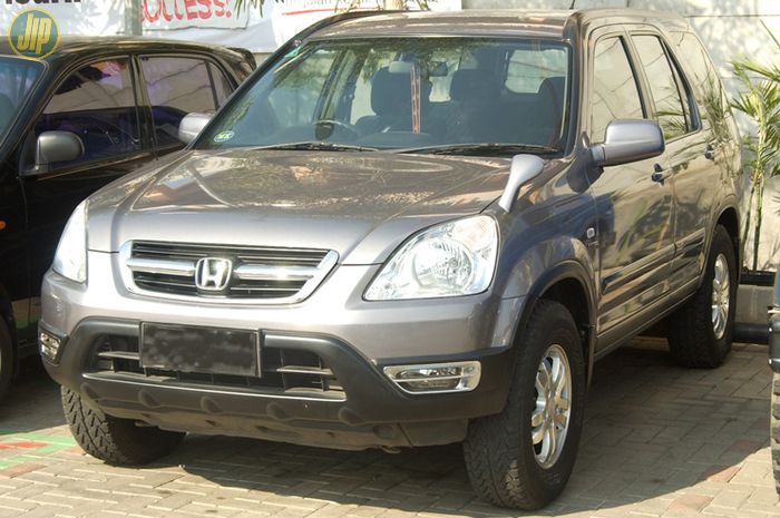 Ilustrasi Honda CR-V Gen 2 2002-2006