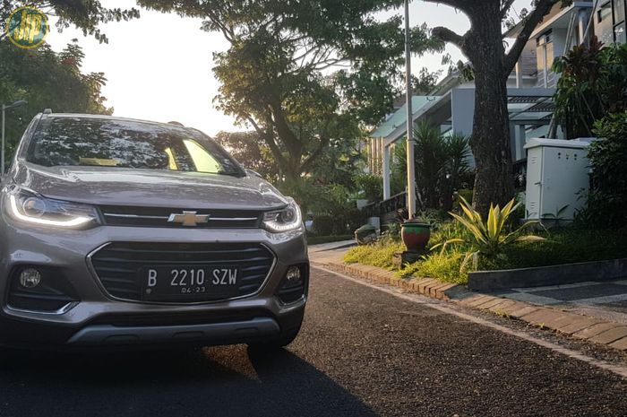 Chevrolet Trax Premier, dengan warna Copper