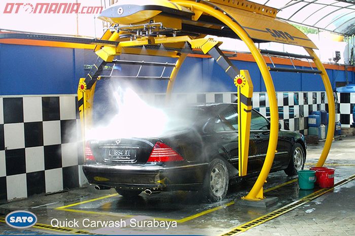 Sato car wash robotic buatan Indonesia