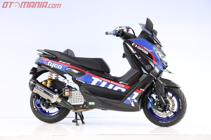 Yamaha NMAX bergaler Daily Use Customaxi Surabaya