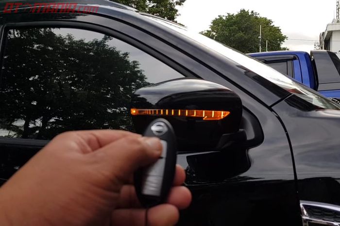 Fitur Spion Auto Rectractable yang Dipasang di Nissan Terra