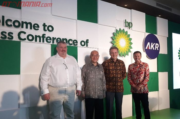 Peresmian bisnis SPBU BP-AKR di Indonesia