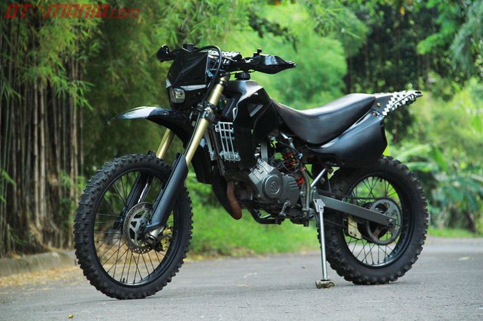 Modifikasi Suzuki Satria 120 Berbadan Hyosung RX 125