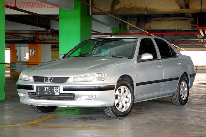 Peugeot 406