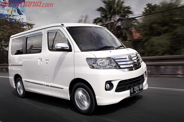 Daihatsu Luxio dengan mesin 3SZ terkena recall karena potensi masalah pada connecting rod.