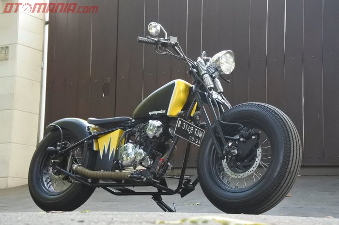 Modifikasi Yamaha Scorpio dirombak jadi bobber 'Amerika', auranya makin laki!