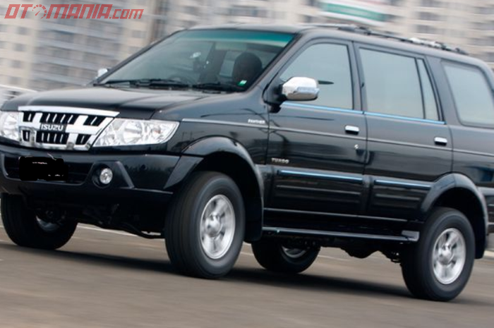 Isuzu New Panther Bekas