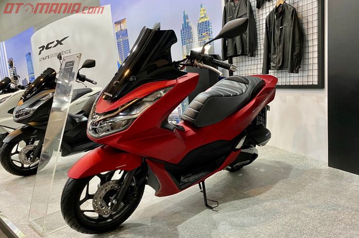 All New Honda PCX 160 tampil semakin menarik dengan berbagai aksesori tambahan resmi