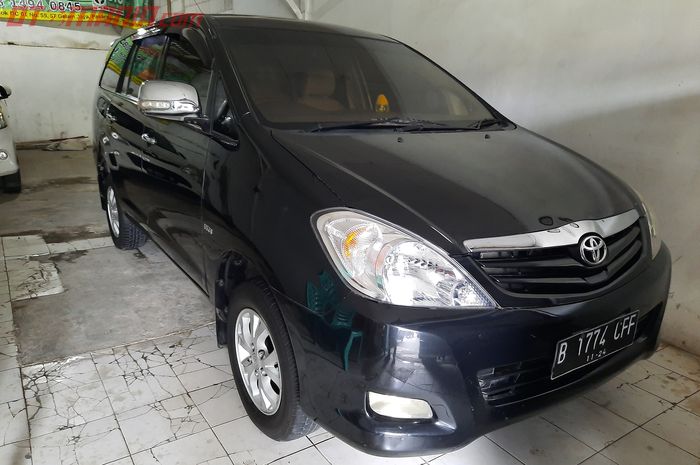 Toyota Kijang Innova bekas