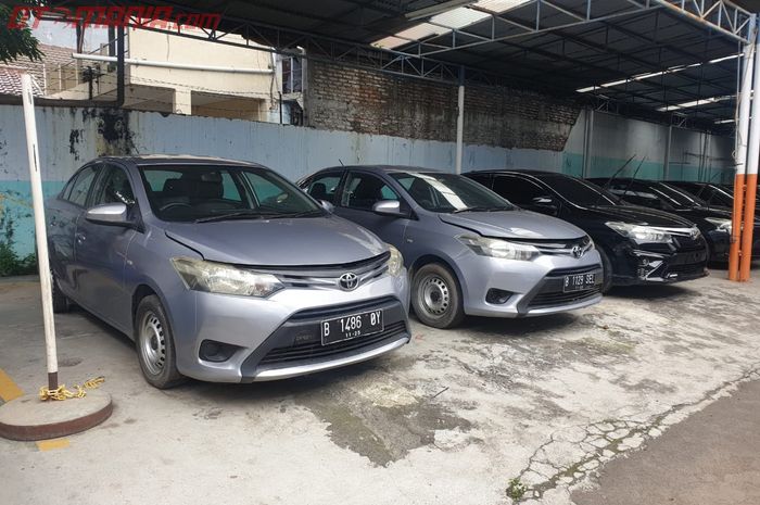 Toyota Vios Limo Gen 3 eks Taksi Blue Bird