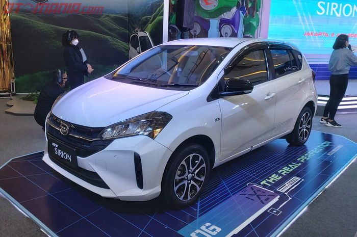 Daihatsu Sirion Facelift 2022 terbaru meluncur di Indonesia (1/6)