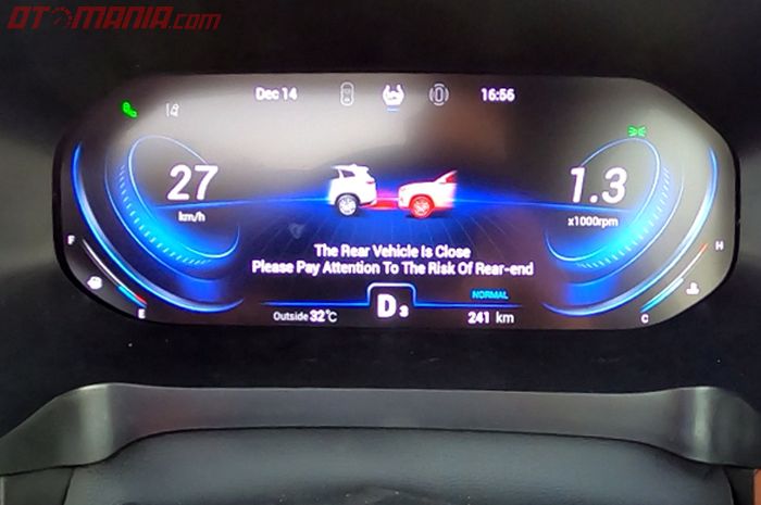 Mobil baru, Chery Tiggo 8 Pro punya fitur yang bisa kasih tahu ada kendaraan yang mendekat
