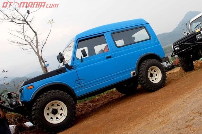 Sebutan populer Suzuki Jimny Long Wheel Base di Tanah Air (Foto Ilustrasi)  