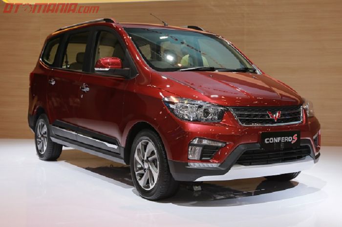 Wuling Confero S