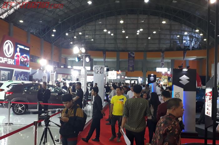 Keramaian Pameran GIIAS Makassar 2018